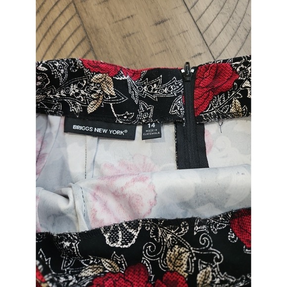 Briggs New York Skirt 14 Black Red Floral Whimsigoth Grunge Soft Midi Back Slit - Picture 11 of 12